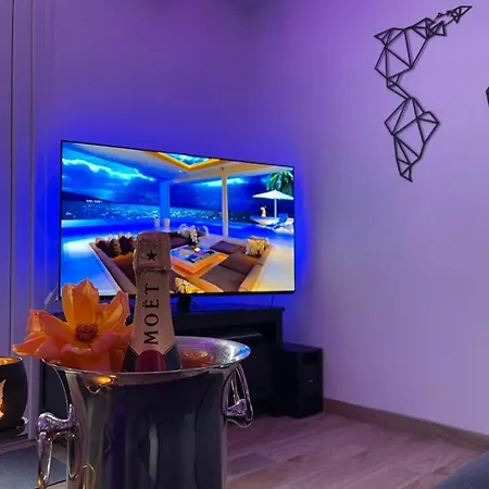 Suite Apollon, Maison Luxe Avec Jacuzzi Prive *