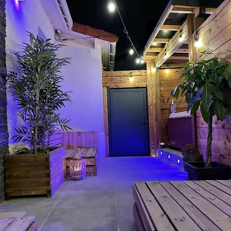 Suite Apollon, Maison Luxe Avec Jacuzzi Prive